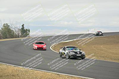 media/Jan-26-2025-CalClub SCCA (Sun) [[cfcea7df88]]/Group 1/Race/